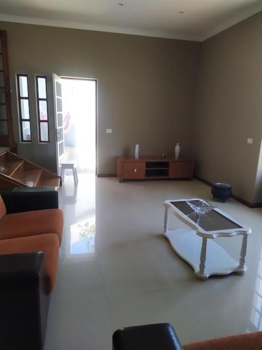 Vivenda Com Patio, No Coracao Do Mindelo Villa Kültér fotó